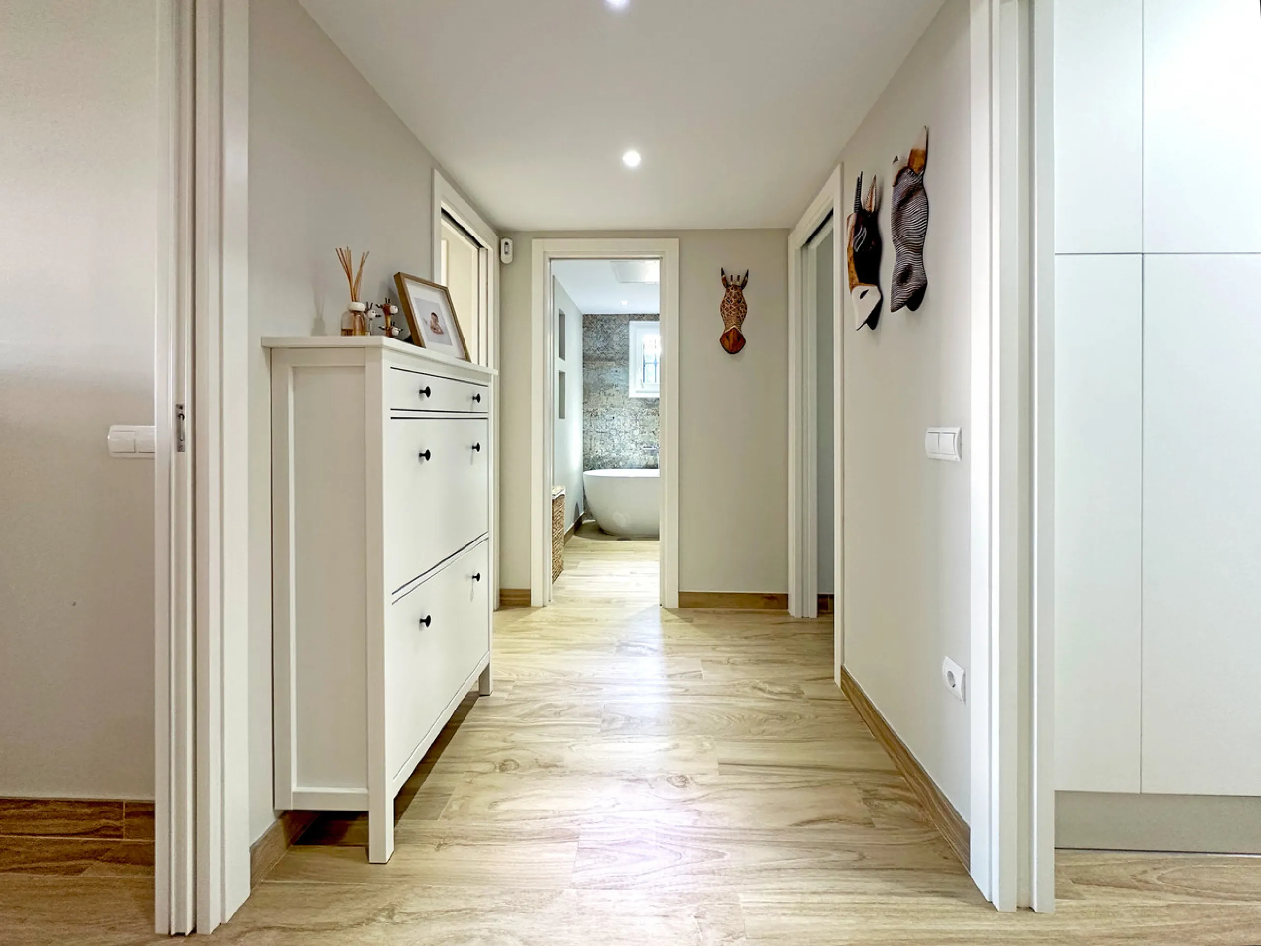 Apartment - Ground Floor Apartment в продаже в Estepona, Málaga. В доме 2 спален и 2 ванных комнат. Площадь дома 106 м²