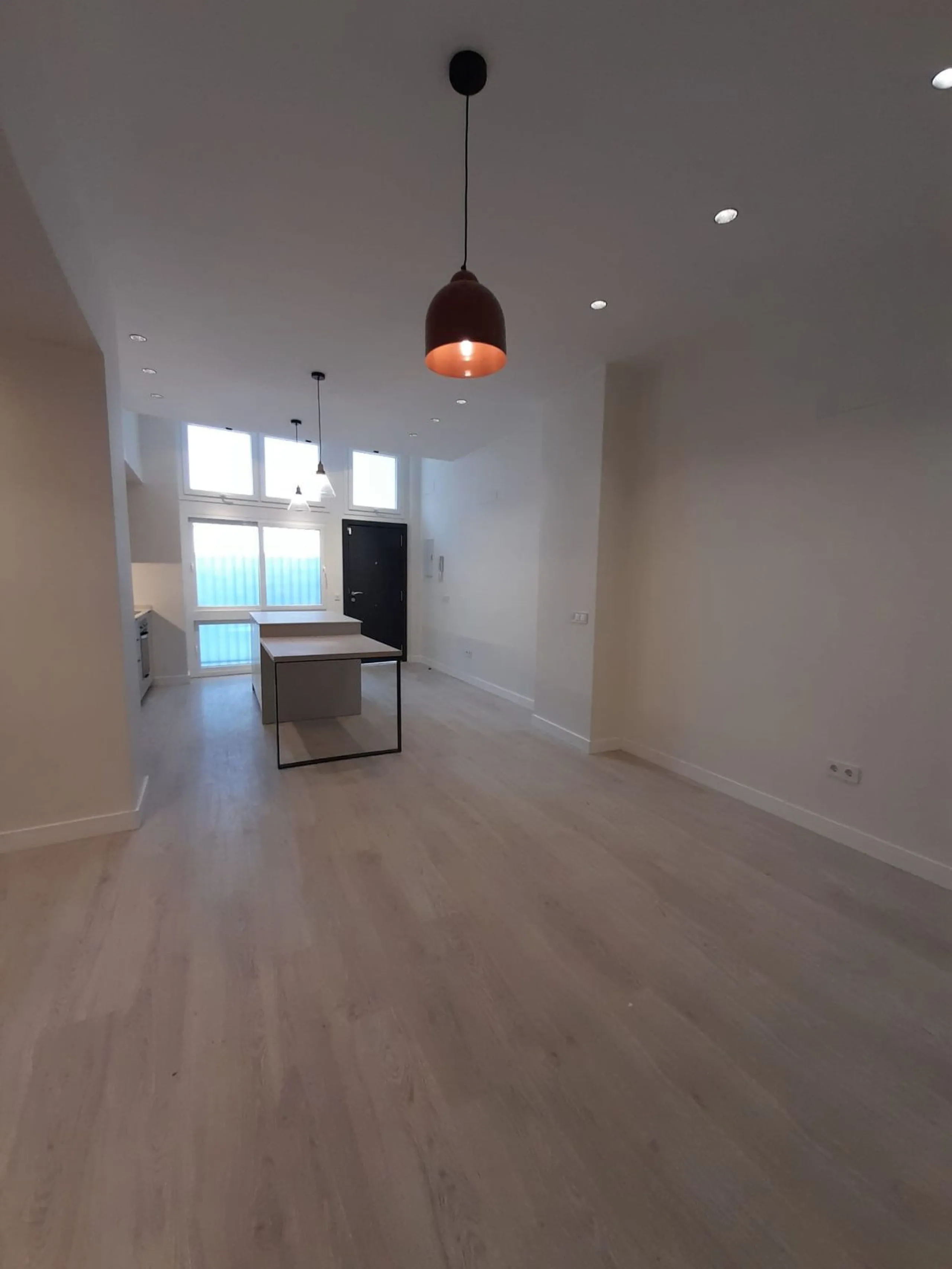 Renovated Ground Floor Apartment in Central Málaga – Ideal Home or Investment