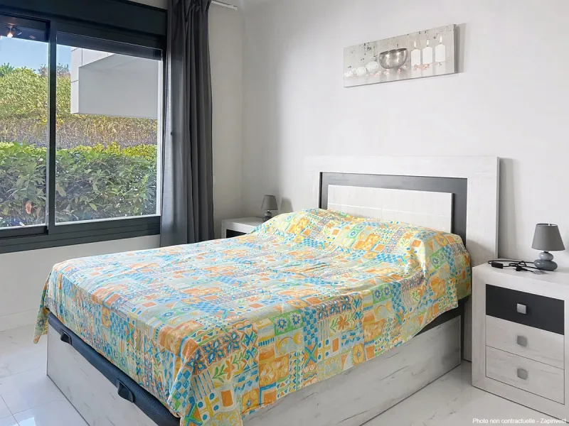 Discover this magnificent and spacious apartment featuring 3 bedrooms and 2 bathrooms, ideal as a permanent home or a holiday residence.