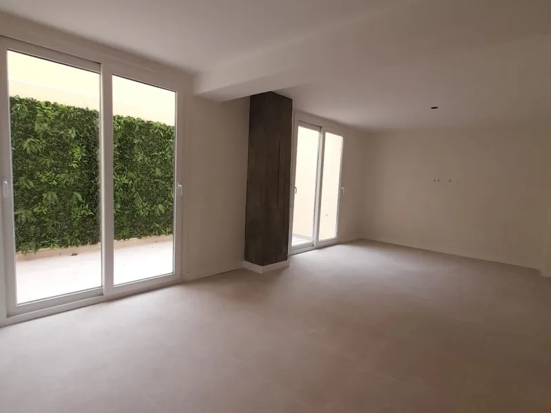 Renovated Ground Floor Apartment in Central Málaga – Ideal Home or Investment