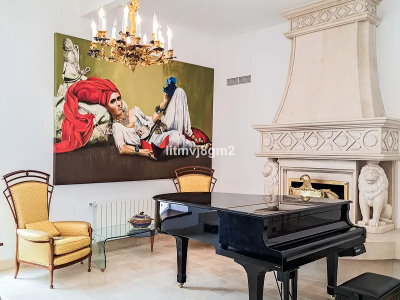 Significant price reduction by 700.000€, priced to sell! Must be seen.
