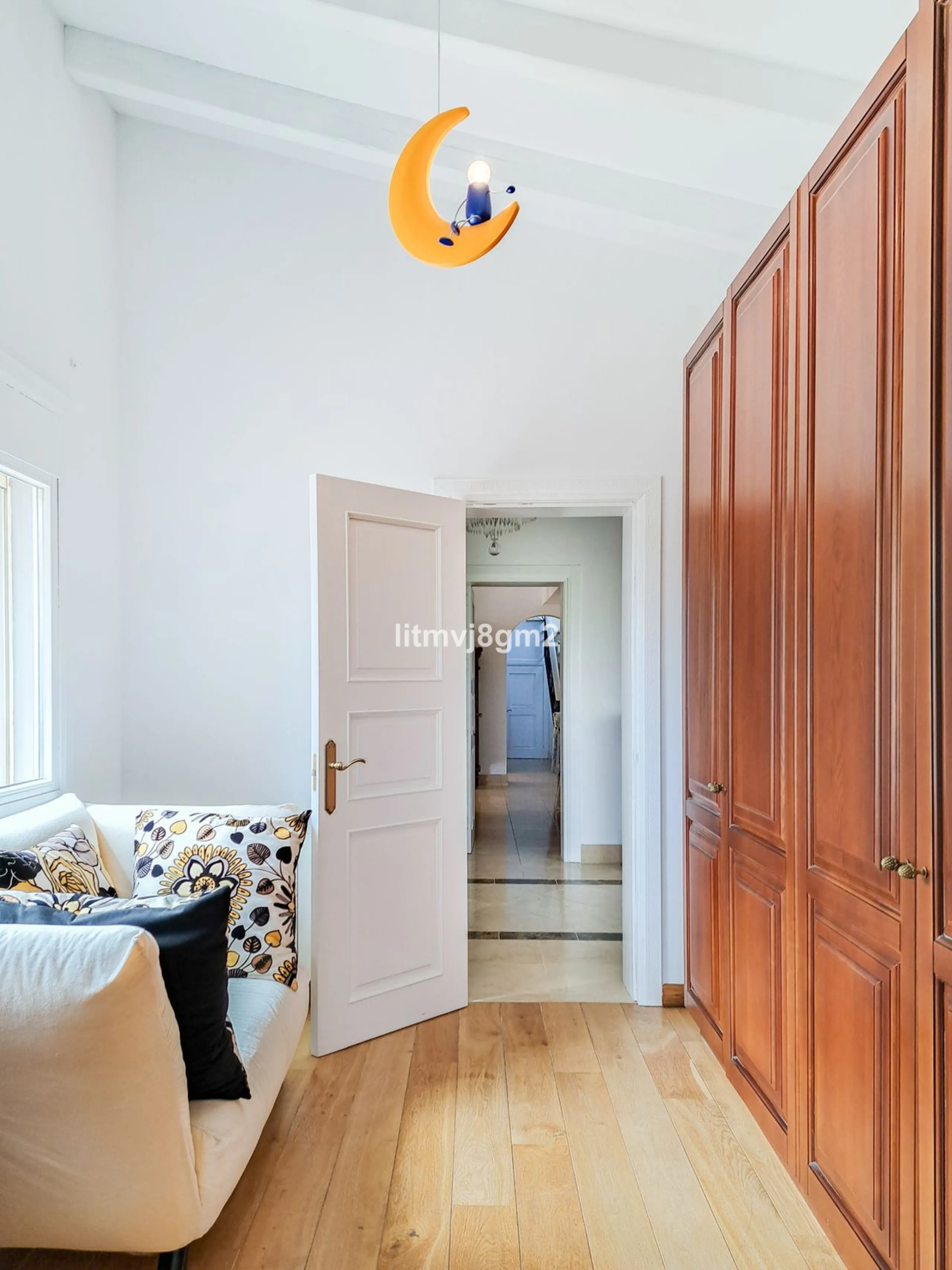 Significant price reduction by 700.000€, priced to sell! Must be seen.