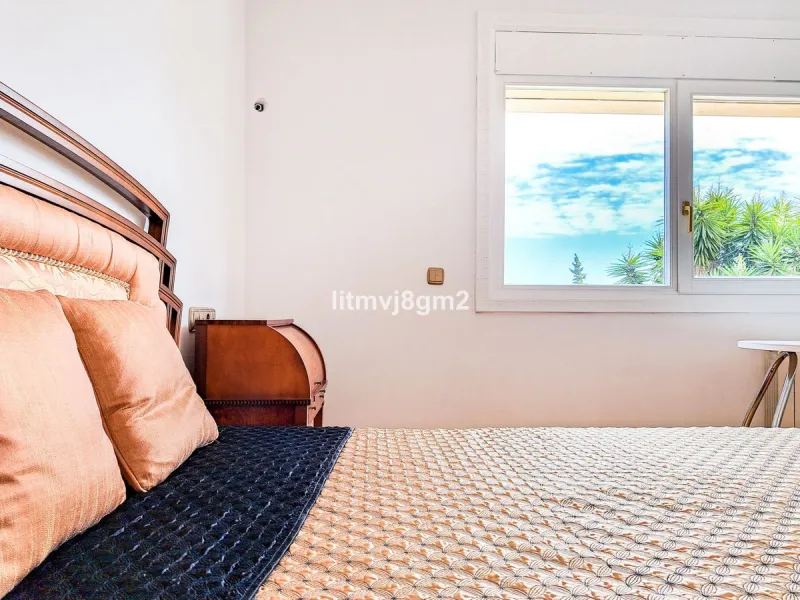 Significant price reduction by 700.000€, priced to sell! Must be seen.