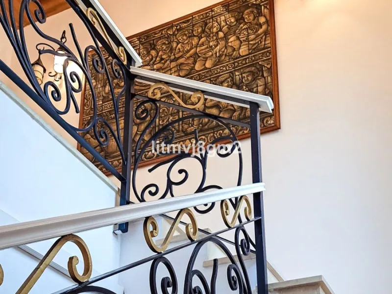 Significant price reduction by 700.000€, priced to sell! Must be seen.