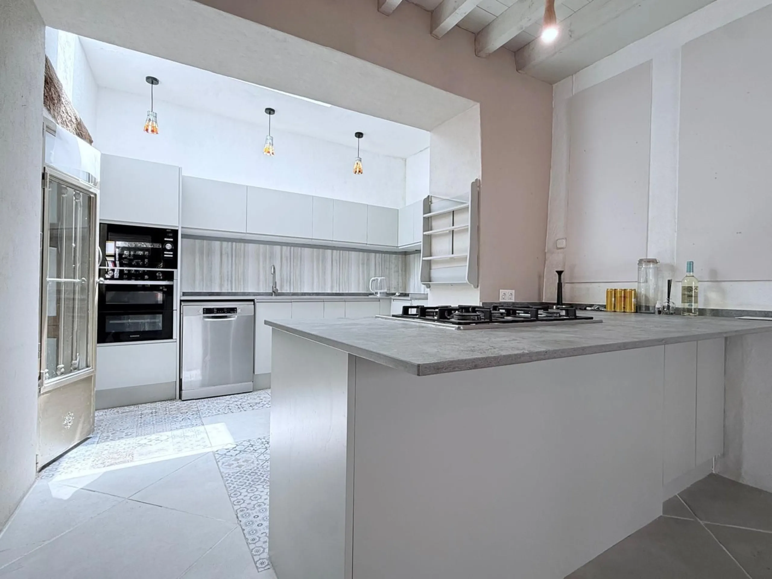 Traditional Andalusian Home - Prime Location in Monda Village