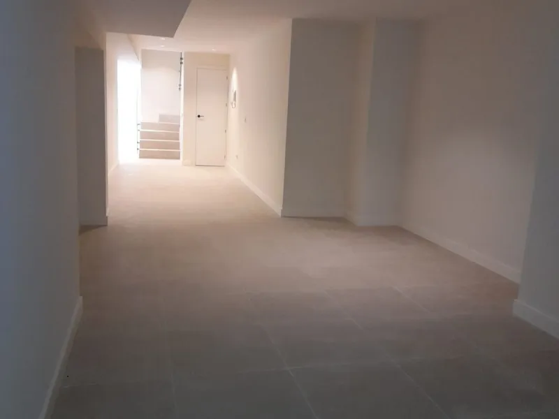 Renovated Ground Floor Apartment in Central Málaga – Ideal Home or Investment