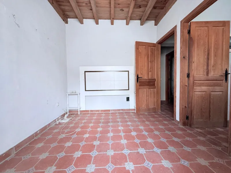 Traditional Andalusian Home - Prime Location in Monda Village