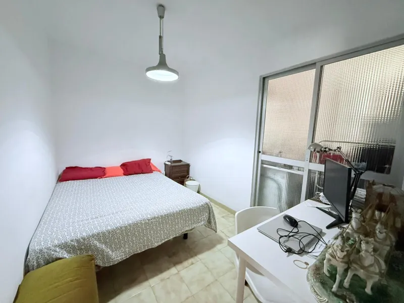 Fabulous 3-Bedroom Apartment in the Heart of Málaga
