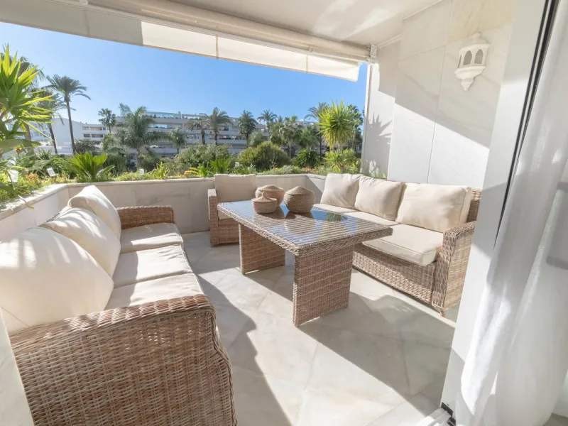 Middle Floor Apartment, Marbella, Costa del Sol.
