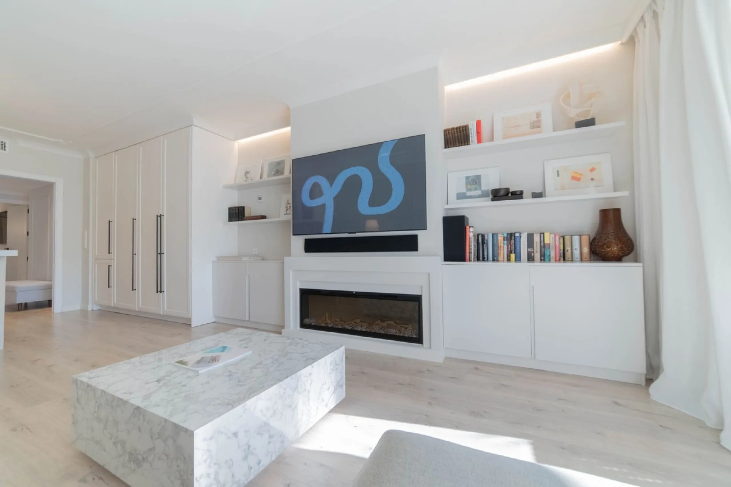 Middle Floor Apartment, Marbella, Costa del Sol.