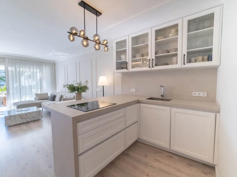 Middle Floor Apartment, Marbella, Costa del Sol.