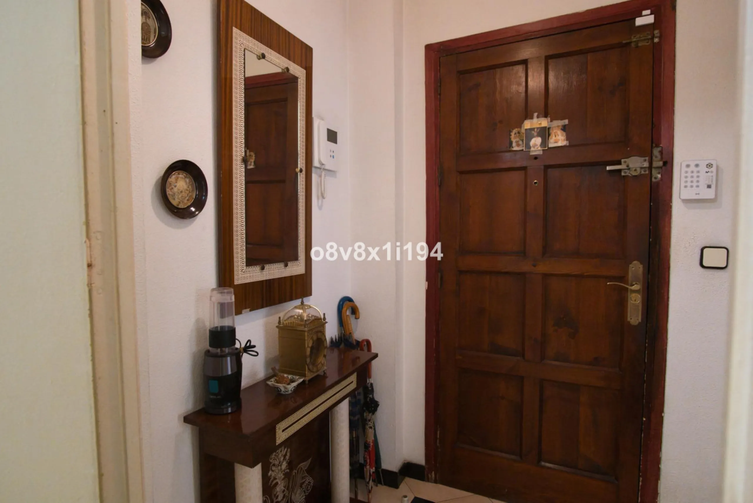 Apartment - Middle Floor Apartment в продаже в Málaga, Málaga. В доме 3 спален и 1 ванных комнат. Площадь дома 86 м²