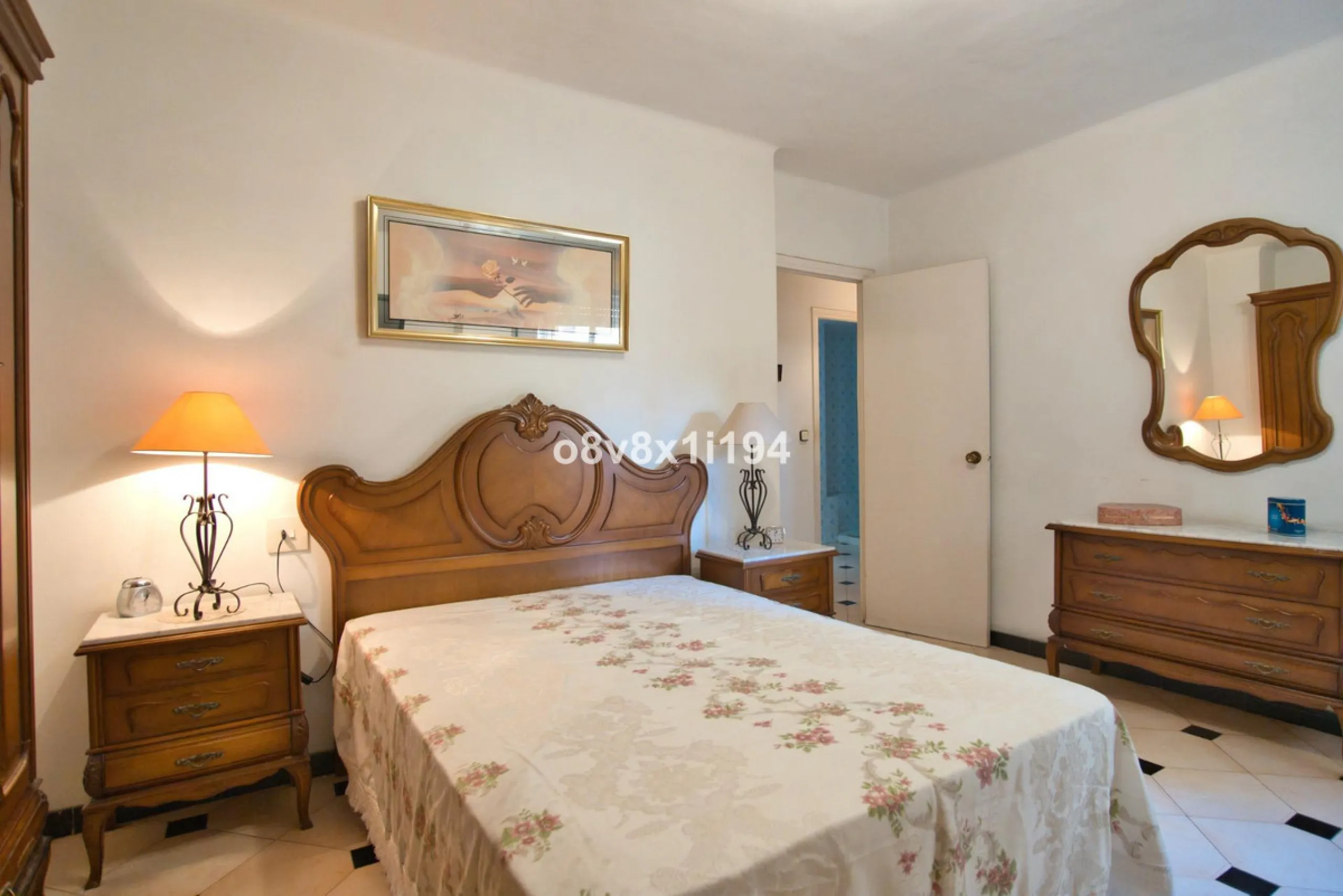 Apartment - Middle Floor Apartment в продаже в Málaga, Málaga. В доме 3 спален и 1 ванных комнат. Площадь дома 86 м²