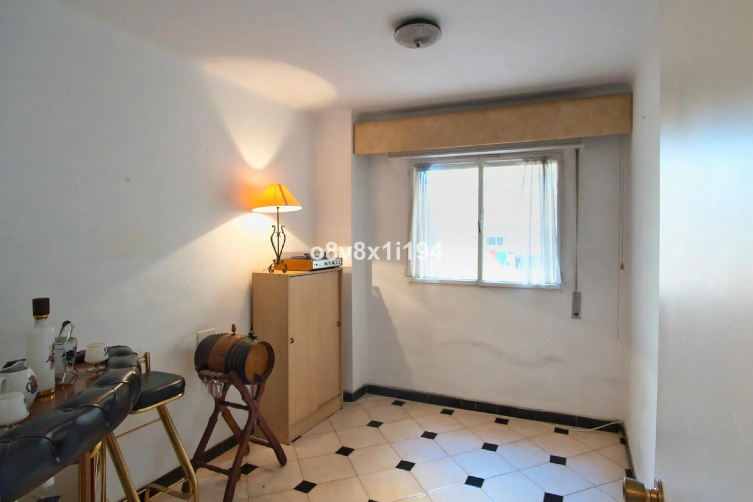 Apartment - Middle Floor Apartment в продаже в Málaga, Málaga. В доме 3 спален и 1 ванных комнат. Площадь дома 86 м²