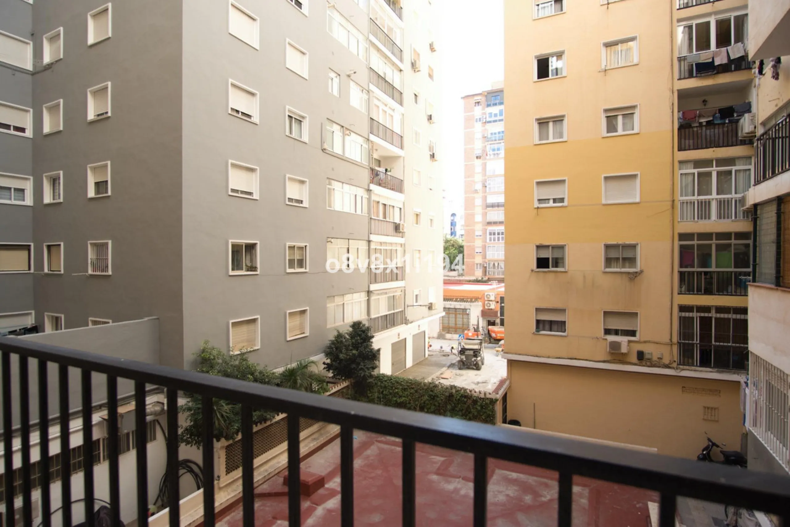 Apartment - Middle Floor Apartment в продаже в Málaga, Málaga. В доме 3 спален и 1 ванных комнат. Площадь дома 86 м²