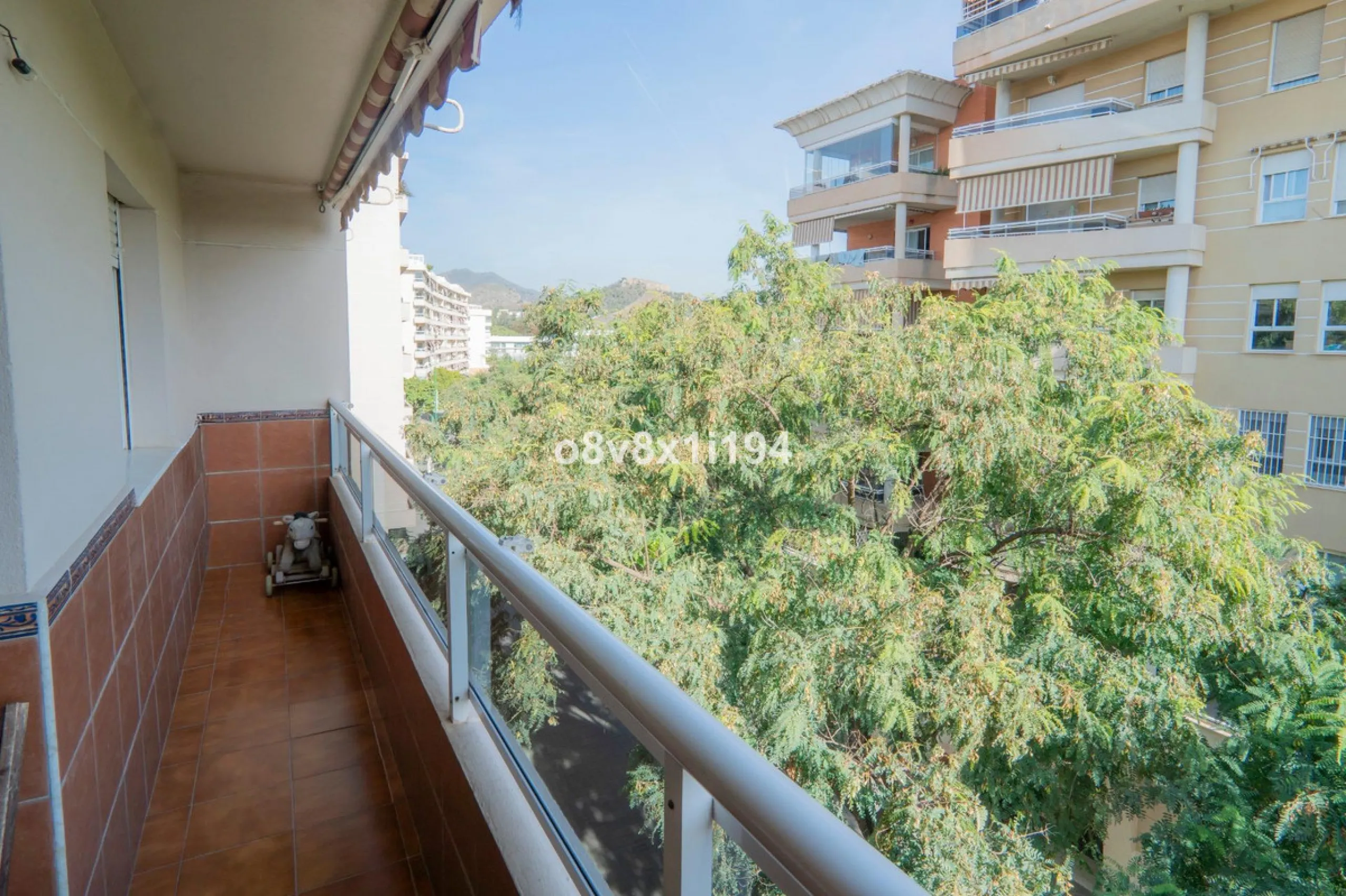 Bright and comfortable apartment in the heart of Teatinos!