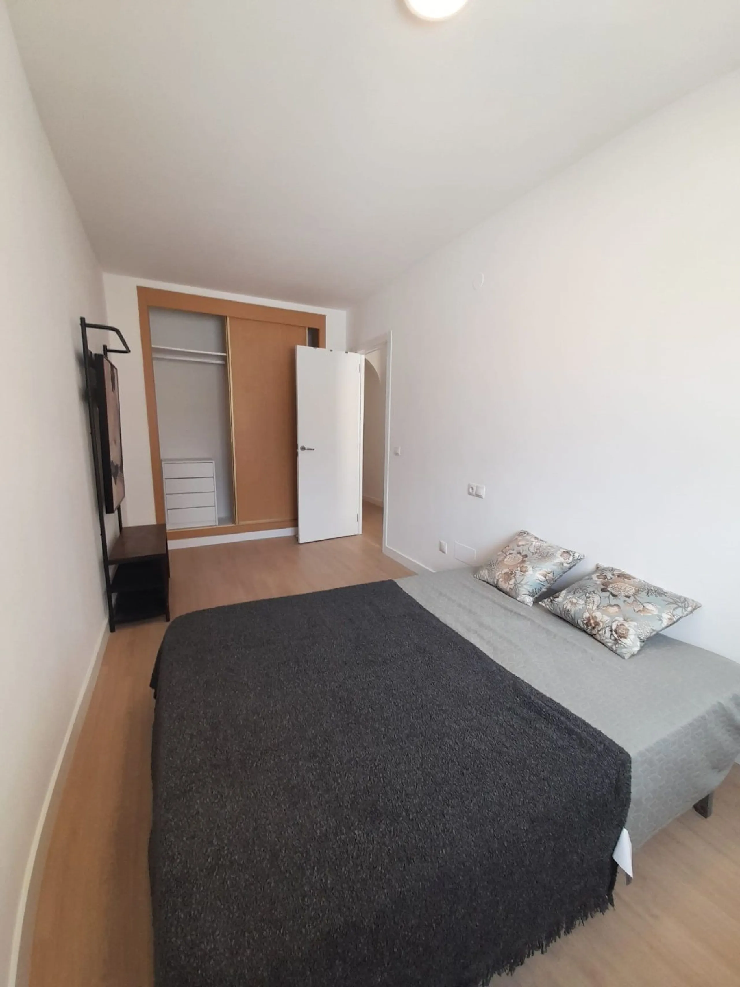Duplex with private terrace, parking space and storage room in Málaga city
