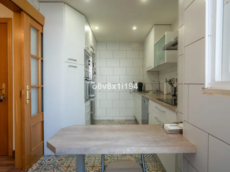 Bright and comfortable apartment in the heart of Teatinos!