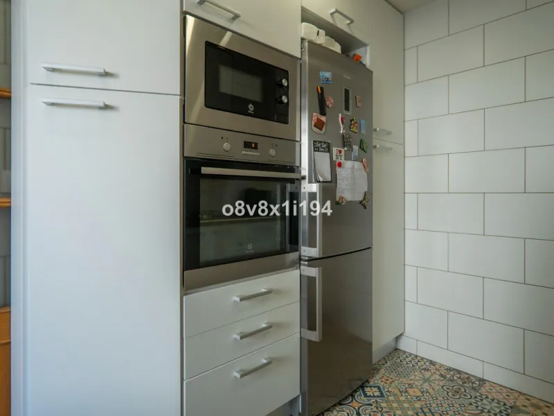 Bright and comfortable apartment in the heart of Teatinos!