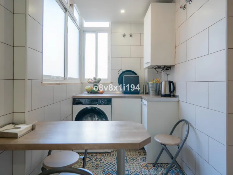 Bright and comfortable apartment in the heart of Teatinos!