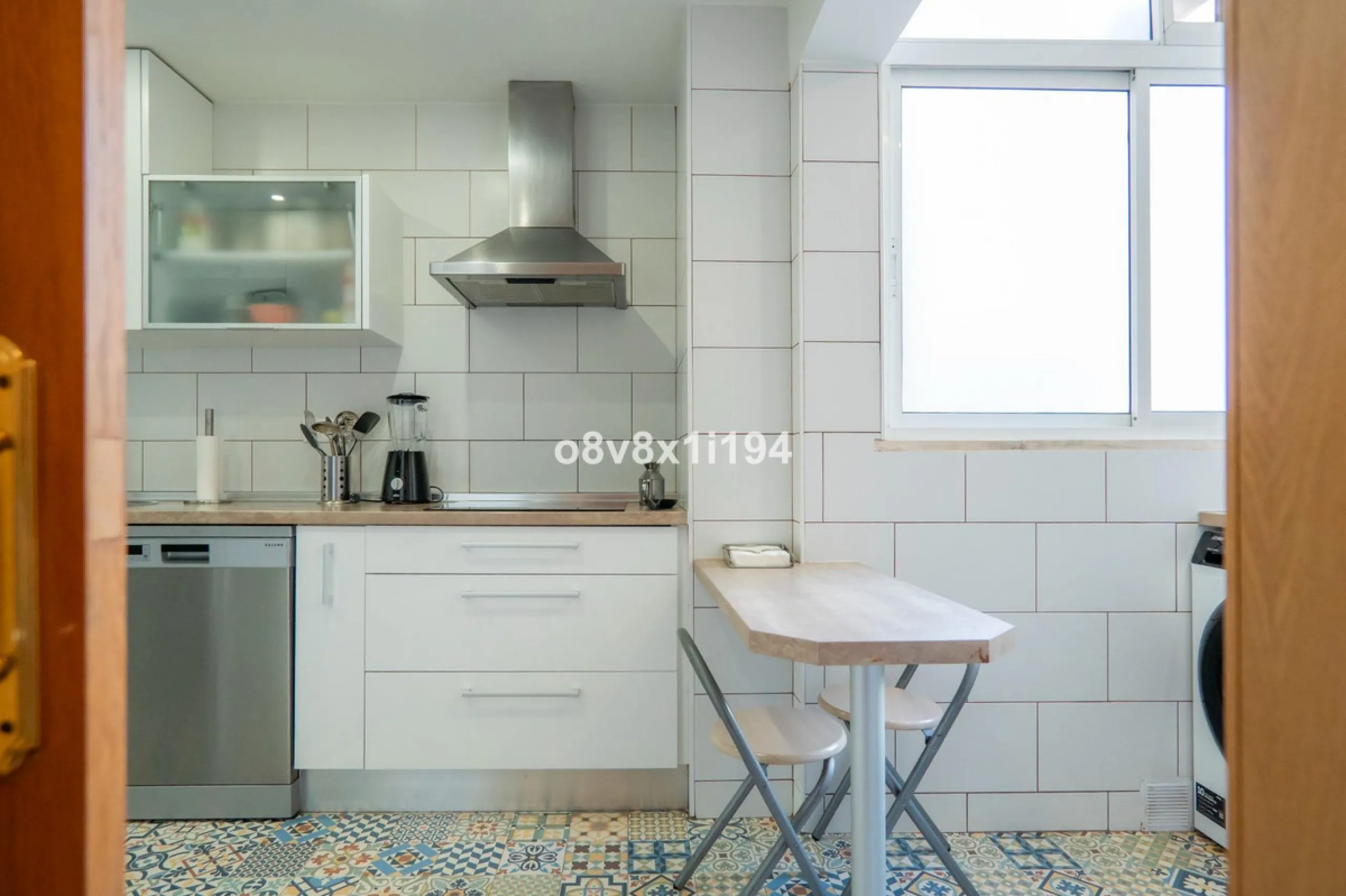 Bright and comfortable apartment in the heart of Teatinos!