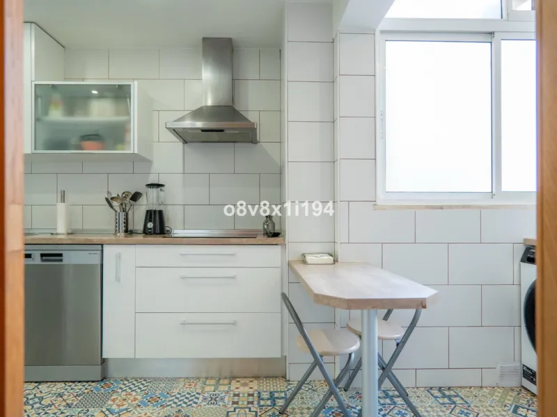 Bright and comfortable apartment in the heart of Teatinos!