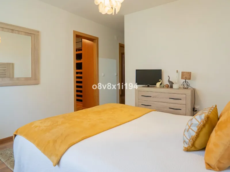 Bright and comfortable apartment in the heart of Teatinos!