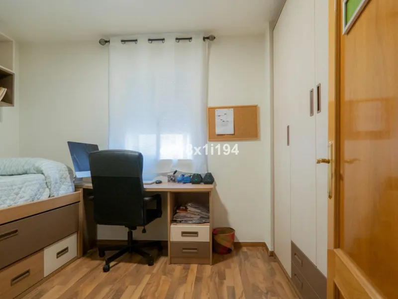Bright and comfortable apartment in the heart of Teatinos!