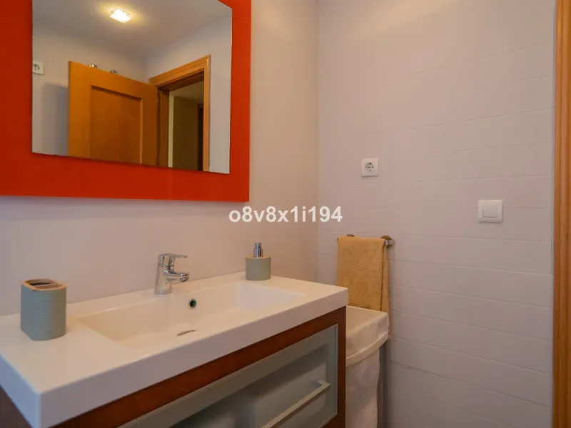 Bright and comfortable apartment in the heart of Teatinos!