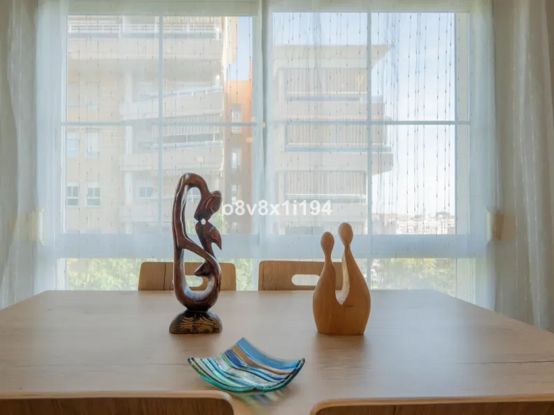 Bright and comfortable apartment in the heart of Teatinos!