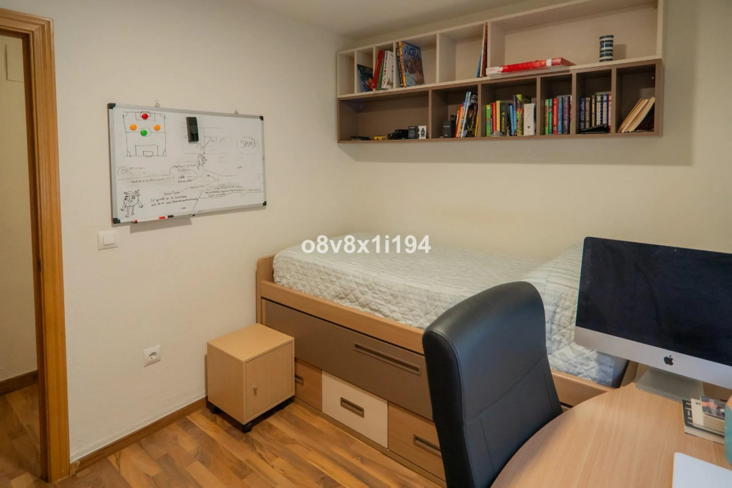 Bright and comfortable apartment in the heart of Teatinos!