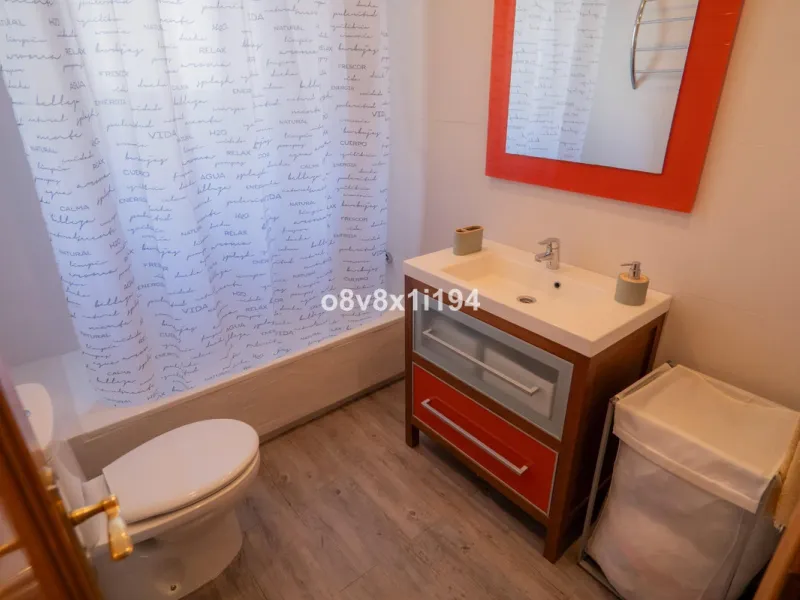 Bright and comfortable apartment in the heart of Teatinos!