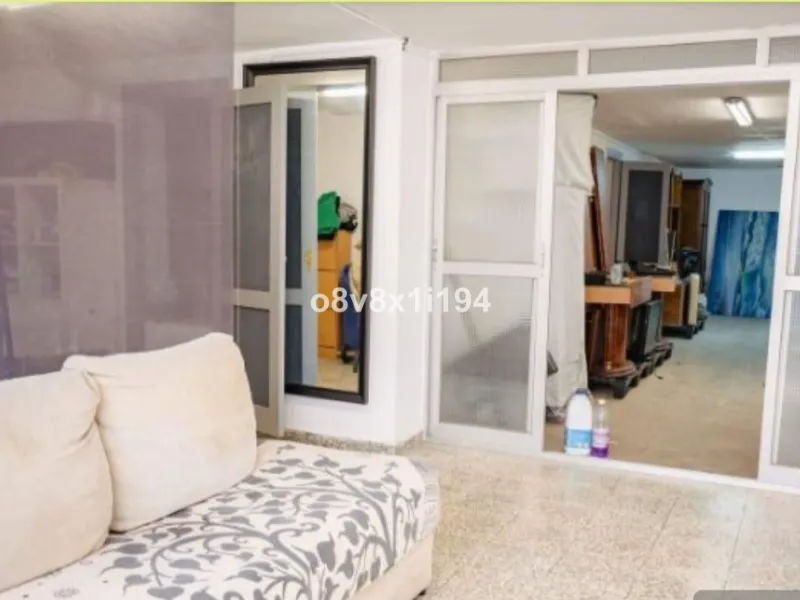 House - Detached Villa в продаже в Rincón de la Victoria, Málaga. В доме 11 спален и 5 ванных комнат. Площадь дома 432 м². Площадь участка 695 м²