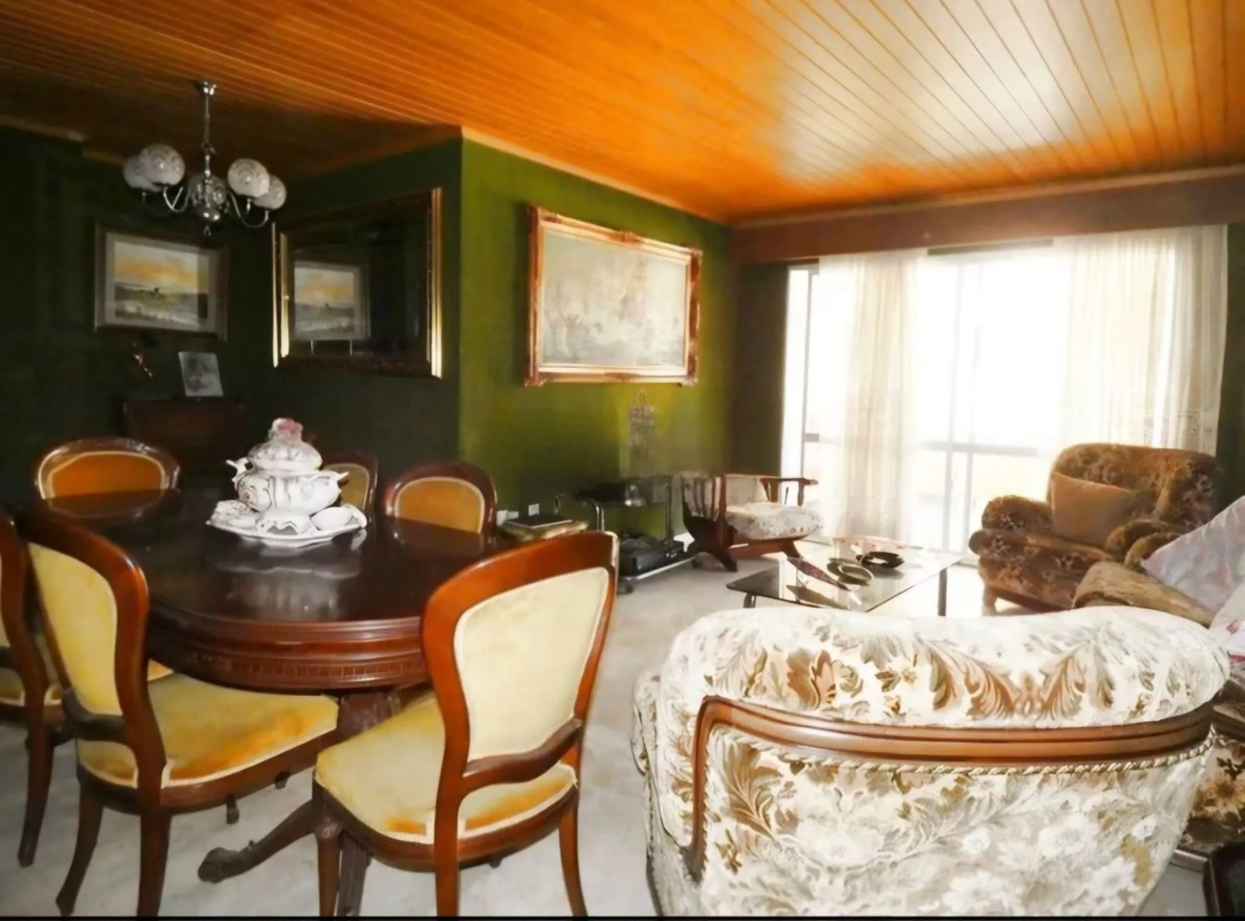 Apartment - Middle Floor Apartment в продаже в Málaga, Málaga. В доме 5 спален и 3 ванных комнат. Площадь дома 194 м²