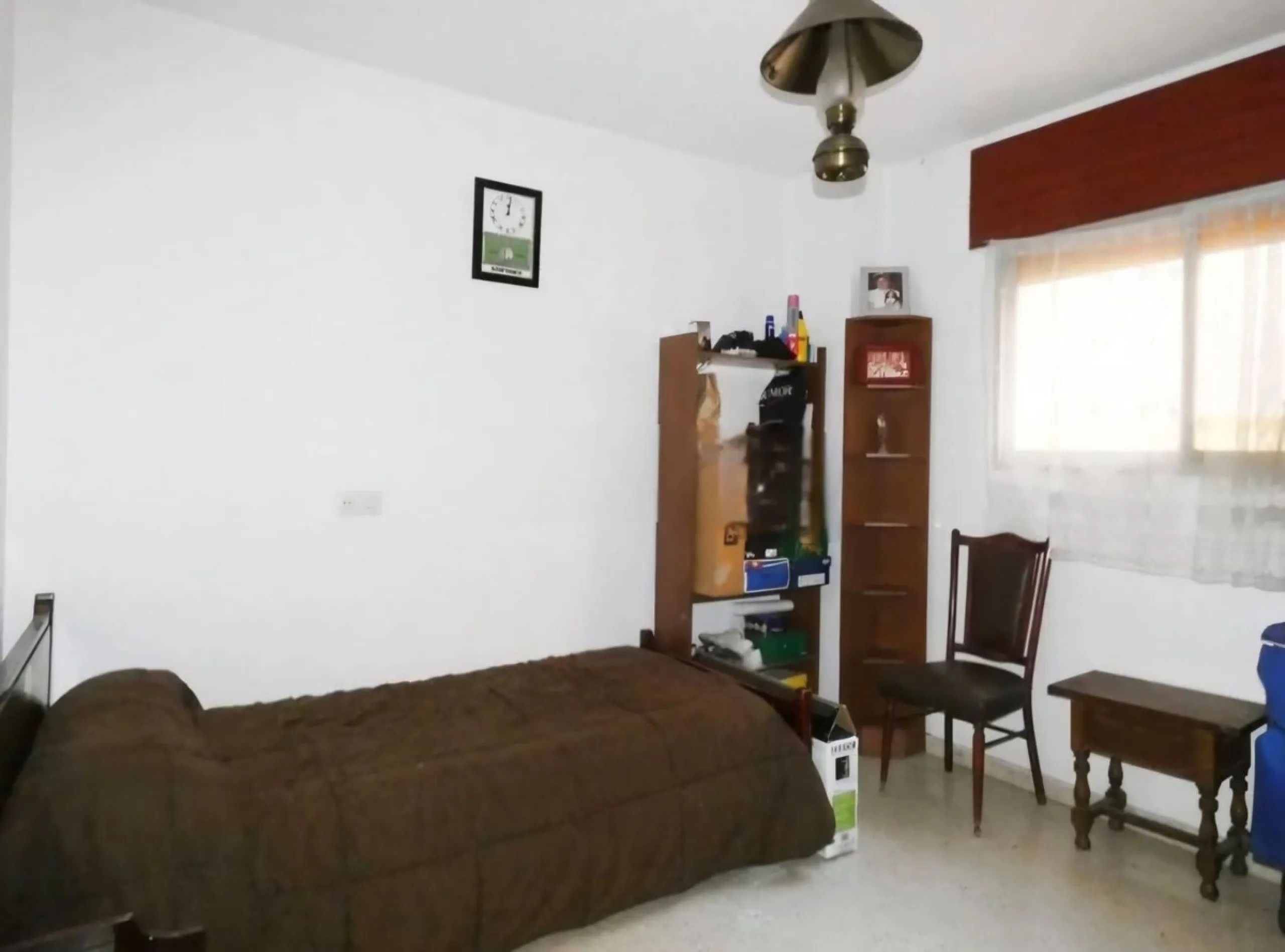 Apartment - Middle Floor Apartment в продаже в Málaga, Málaga. В доме 5 спален и 3 ванных комнат. Площадь дома 194 м²