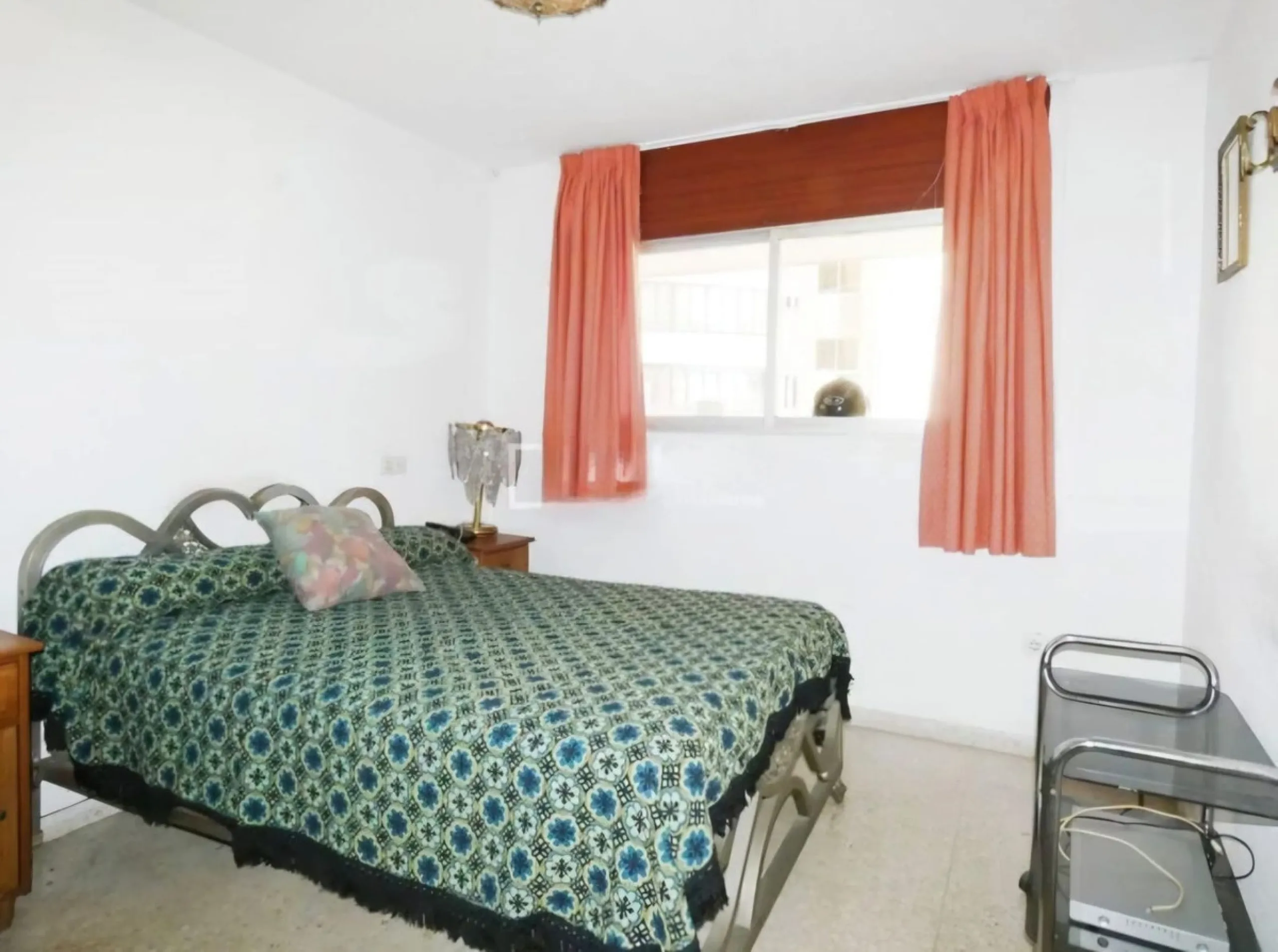 Apartment - Middle Floor Apartment в продаже в Málaga, Málaga. В доме 5 спален и 3 ванных комнат. Площадь дома 194 м²