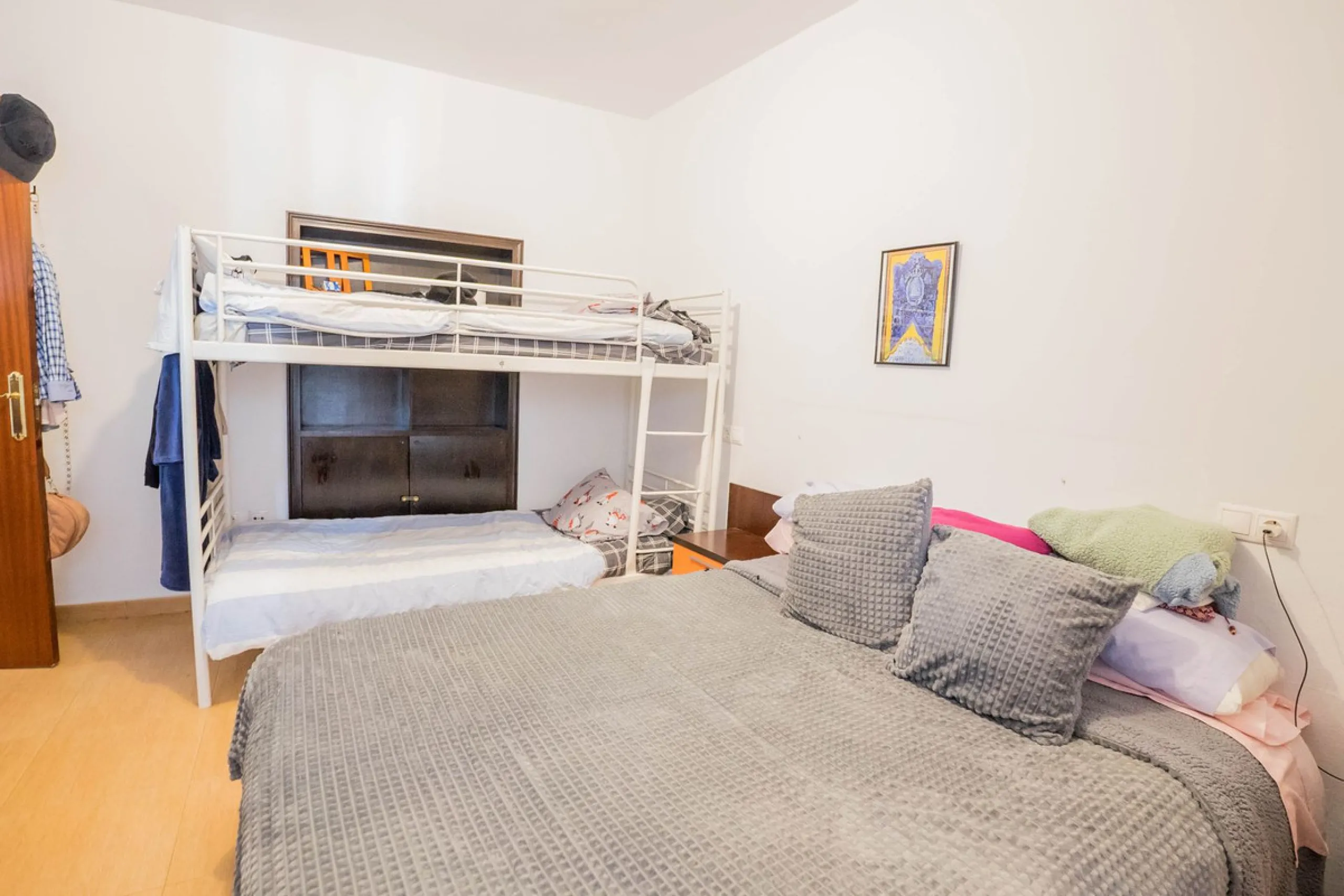 House - Townhouse в продаже в Marbella, Málaga. В доме 6 спален и 4 ванных комнат. Площадь дома 431 м²