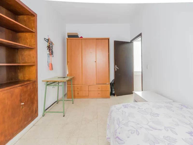 House - Townhouse в продаже в Marbella, Málaga. В доме 6 спален и 4 ванных комнат. Площадь дома 431 м²