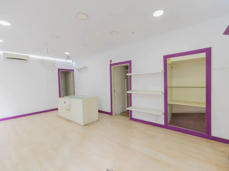 House - Townhouse в продаже в Marbella, Málaga. В доме 6 спален и 4 ванных комнат. Площадь дома 431 м²