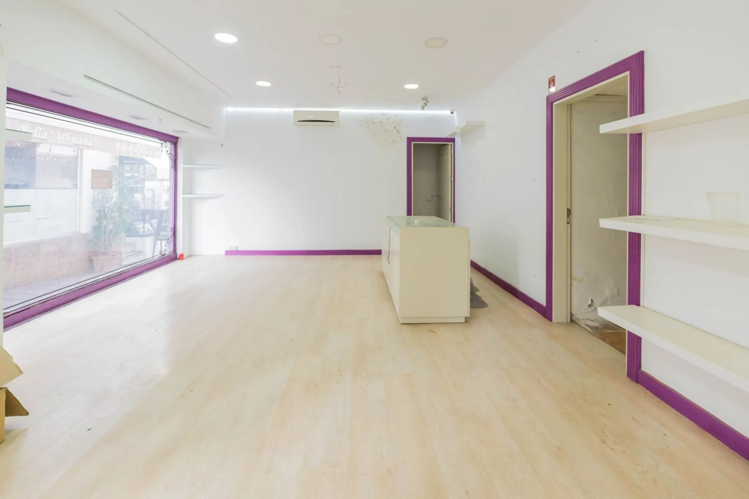 House - Townhouse в продаже в Marbella, Málaga. В доме 6 спален и 4 ванных комнат. Площадь дома 431 м²