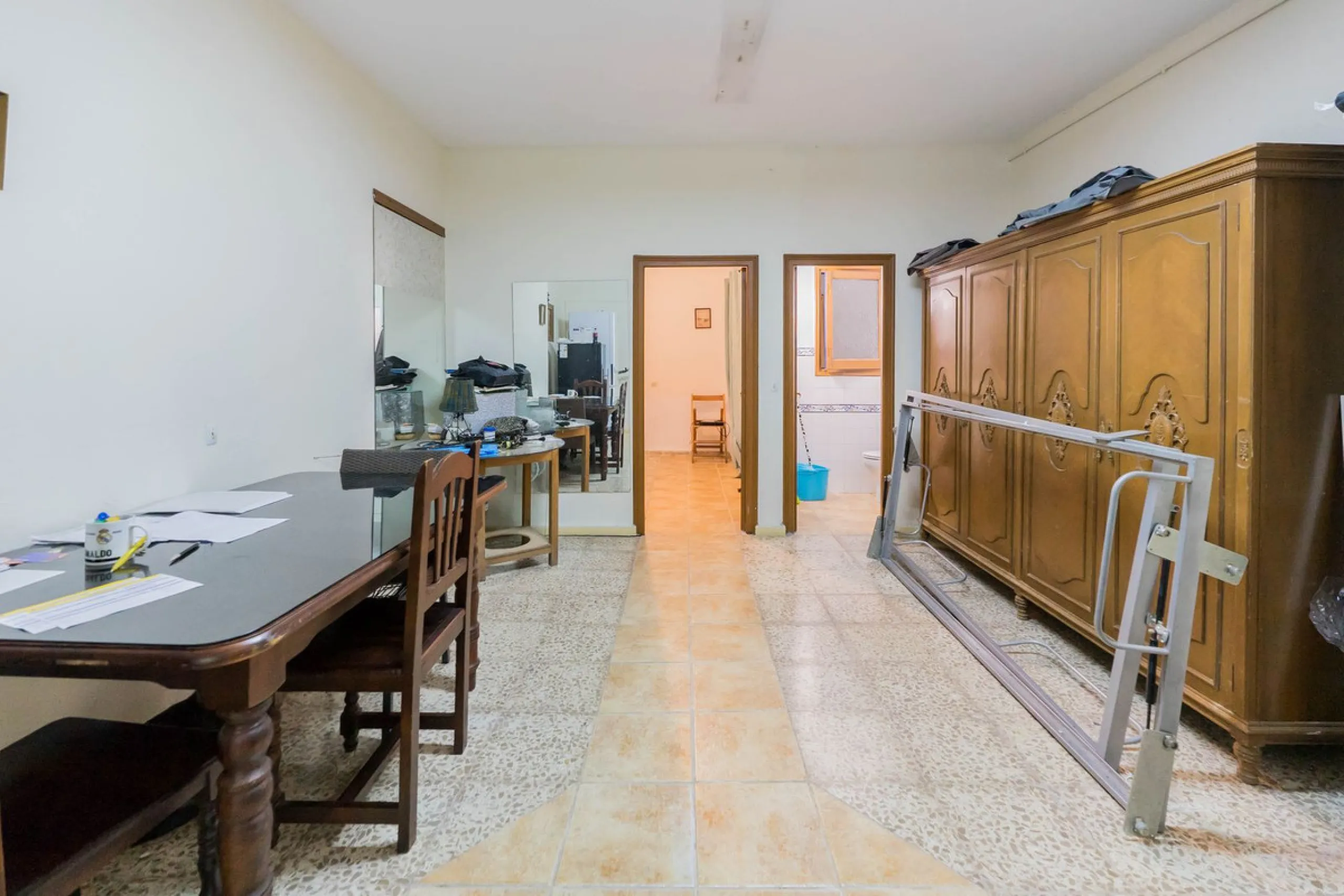 House - Townhouse в продаже в Marbella, Málaga. В доме 6 спален и 4 ванных комнат. Площадь дома 431 м²