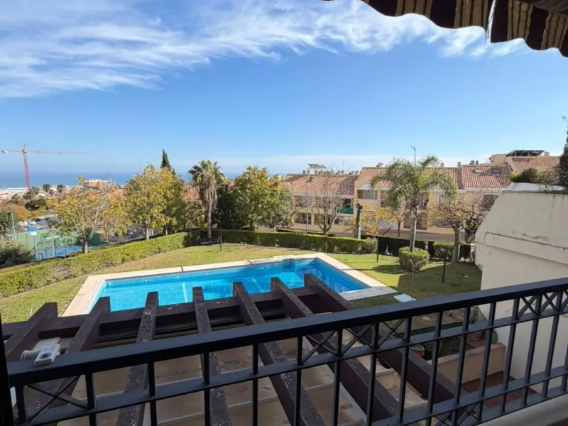 APARTMENT WITH DIRECT SEA VIEWS!