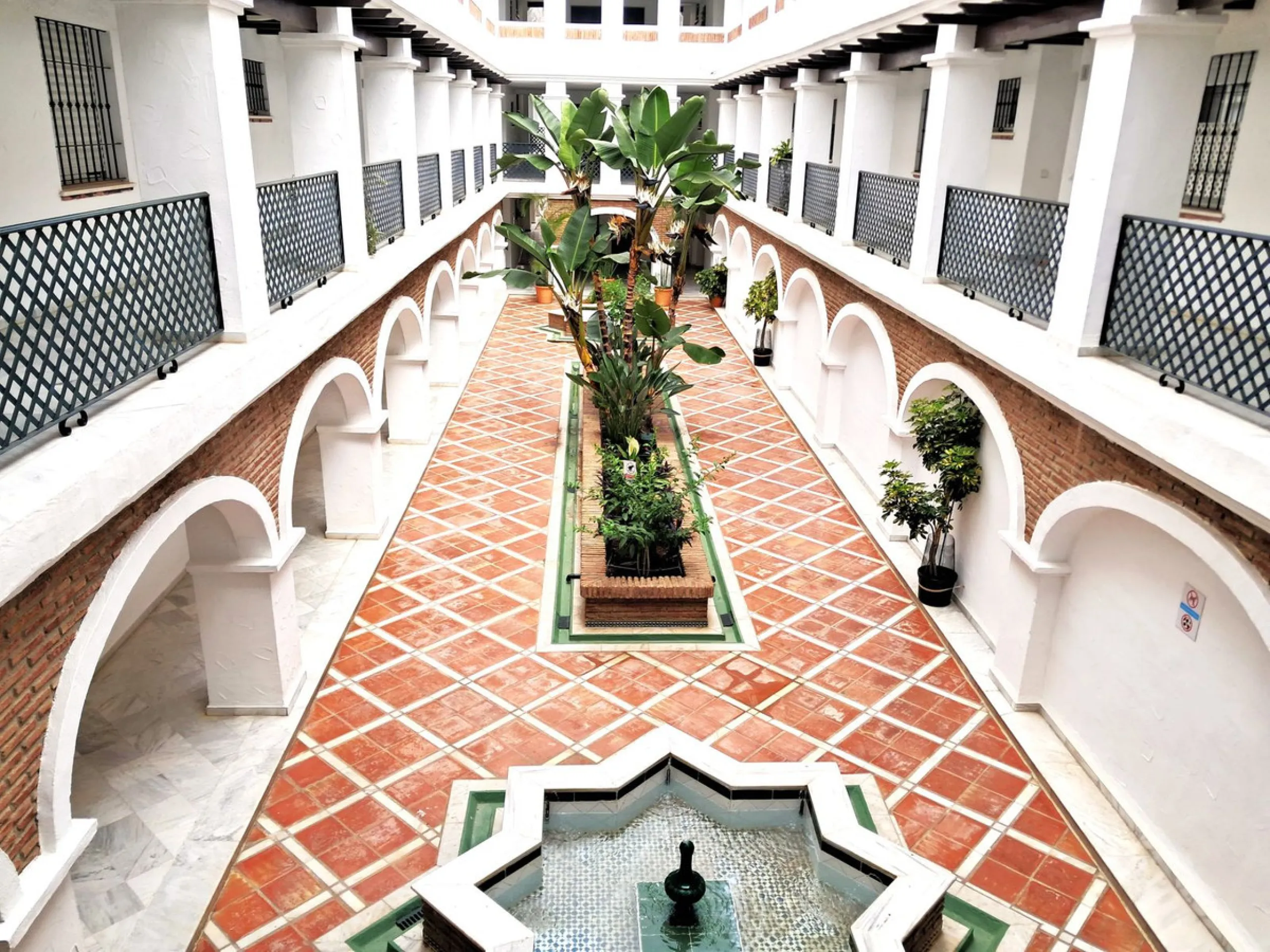 Apartment - Middle Floor Apartment в продаже в Benalmadena, Málaga. В доме 2 спален и 1 ванных комнат. Площадь дома 73 м²