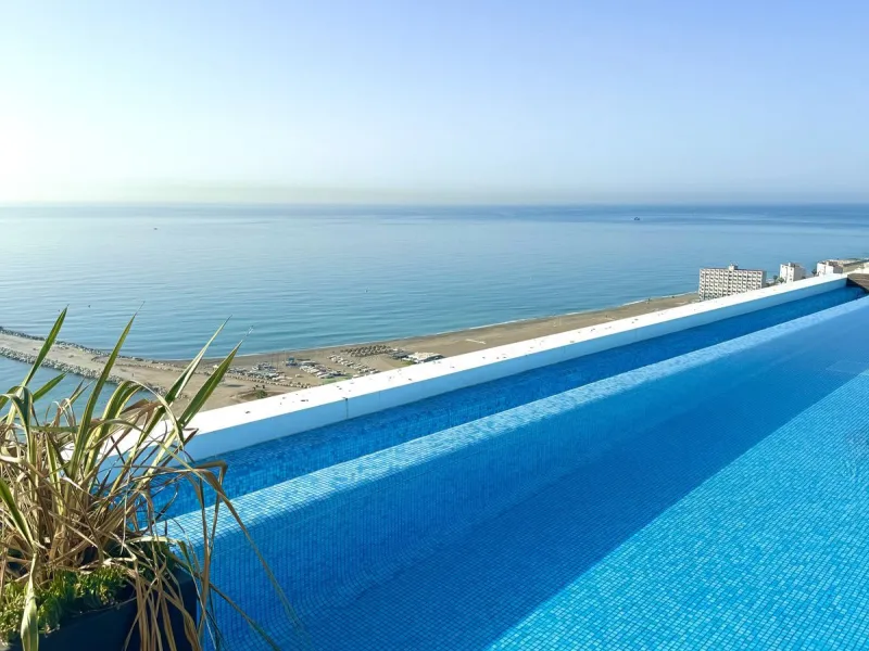 Apartment - Top Floor Apartment в продаже в Málaga, Málaga. В доме 4 спален и 4 ванных комнат. Площадь дома 370 м²