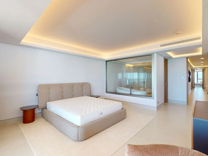 Apartment - Top Floor Apartment в продаже в Málaga, Málaga. В доме 4 спален и 4 ванных комнат. Площадь дома 370 м²
