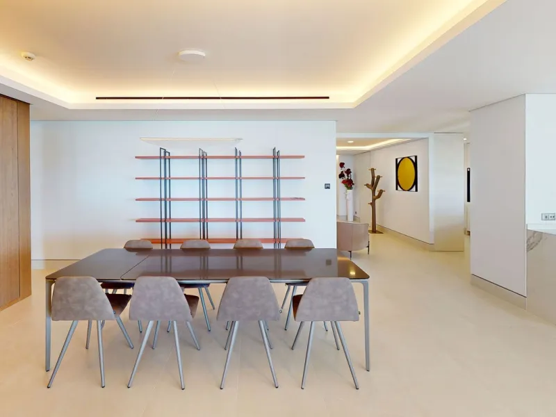 Apartment - Top Floor Apartment в продаже в Málaga, Málaga. В доме 4 спален и 4 ванных комнат. Площадь дома 370 м²