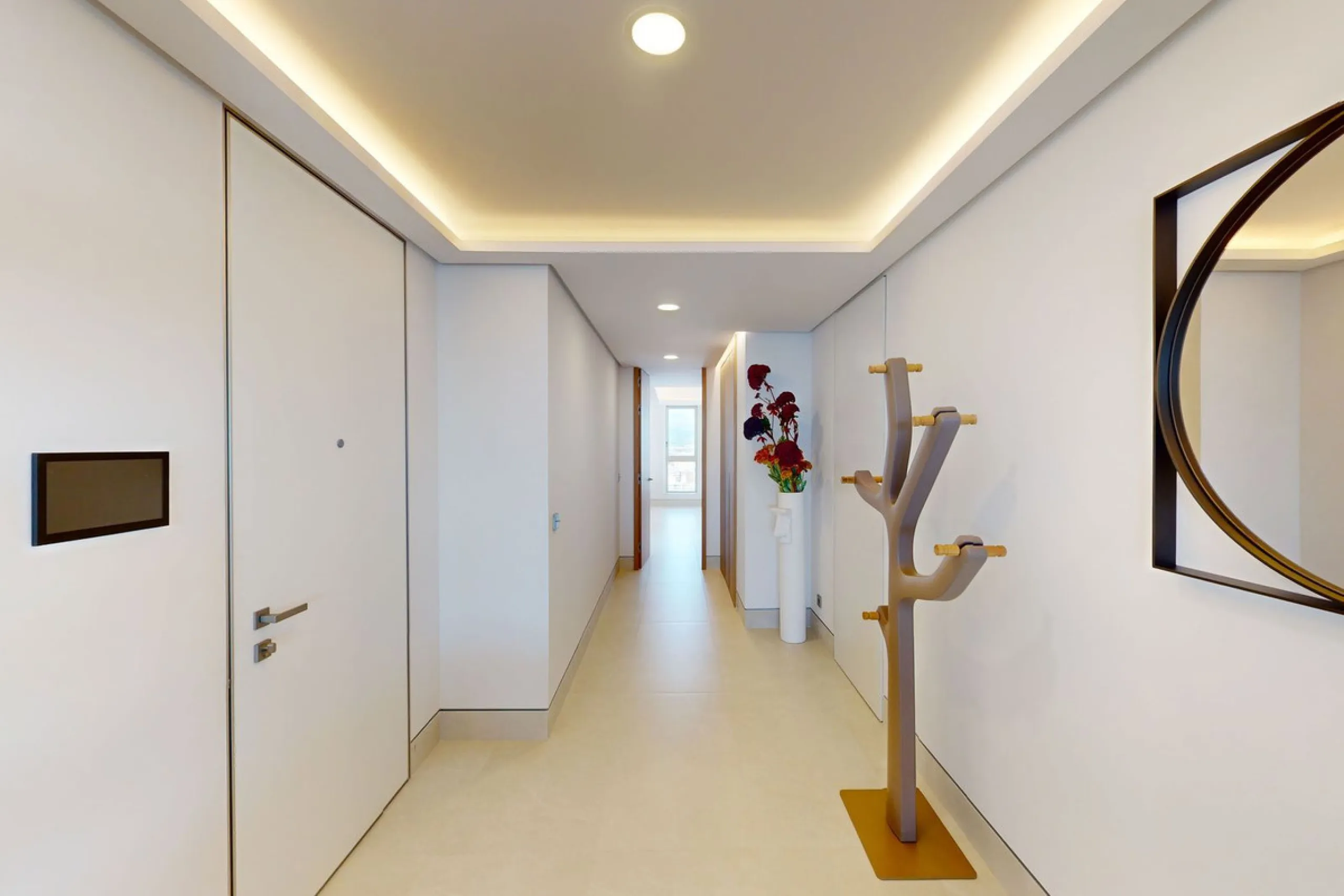 Apartment - Top Floor Apartment в продаже в Málaga, Málaga. В доме 4 спален и 4 ванных комнат. Площадь дома 370 м²