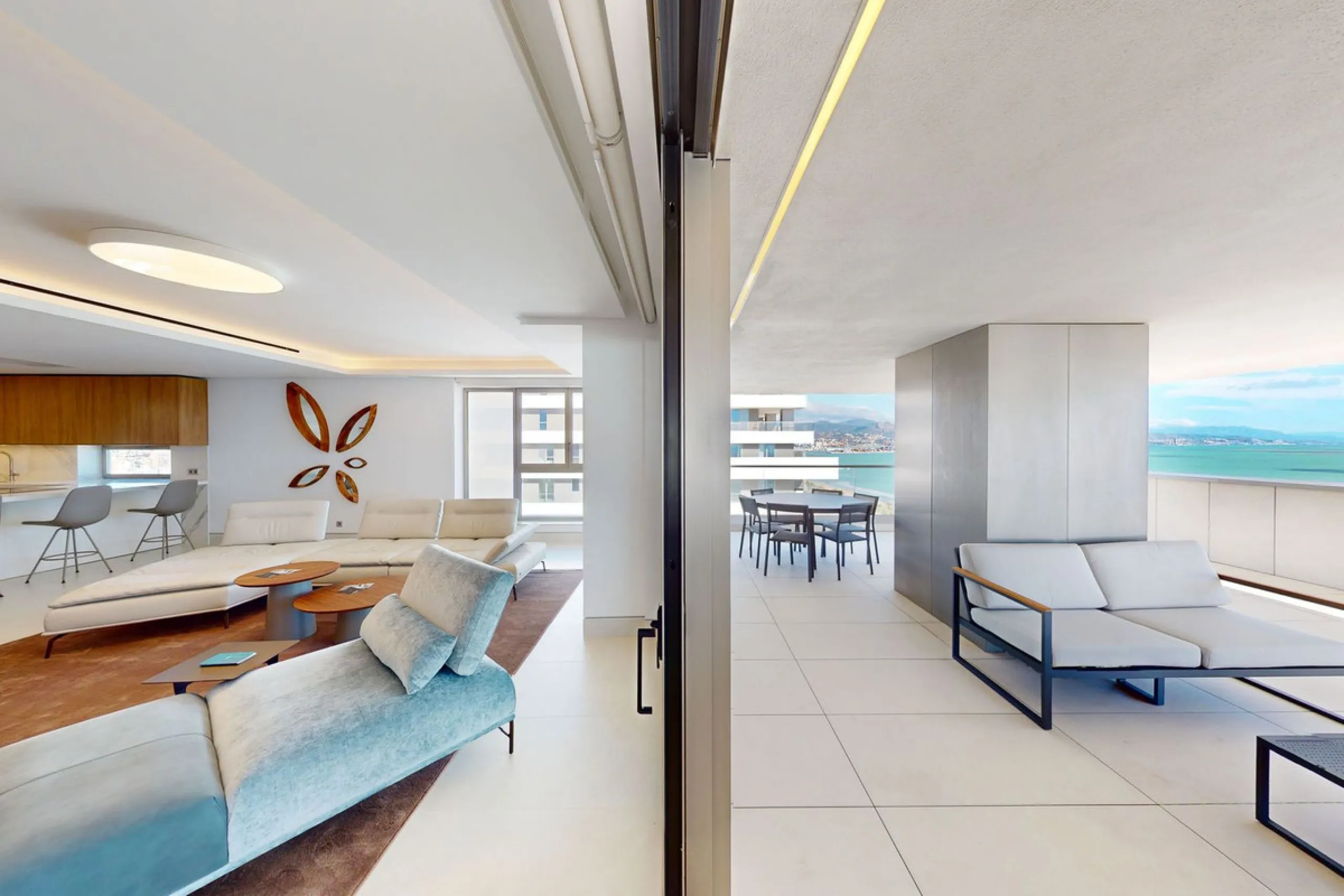 Apartment - Top Floor Apartment в продаже в Málaga, Málaga. В доме 4 спален и 4 ванных комнат. Площадь дома 370 м²