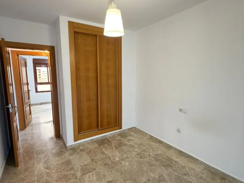 APARTMENT WITH DIRECT SEA VIEWS!