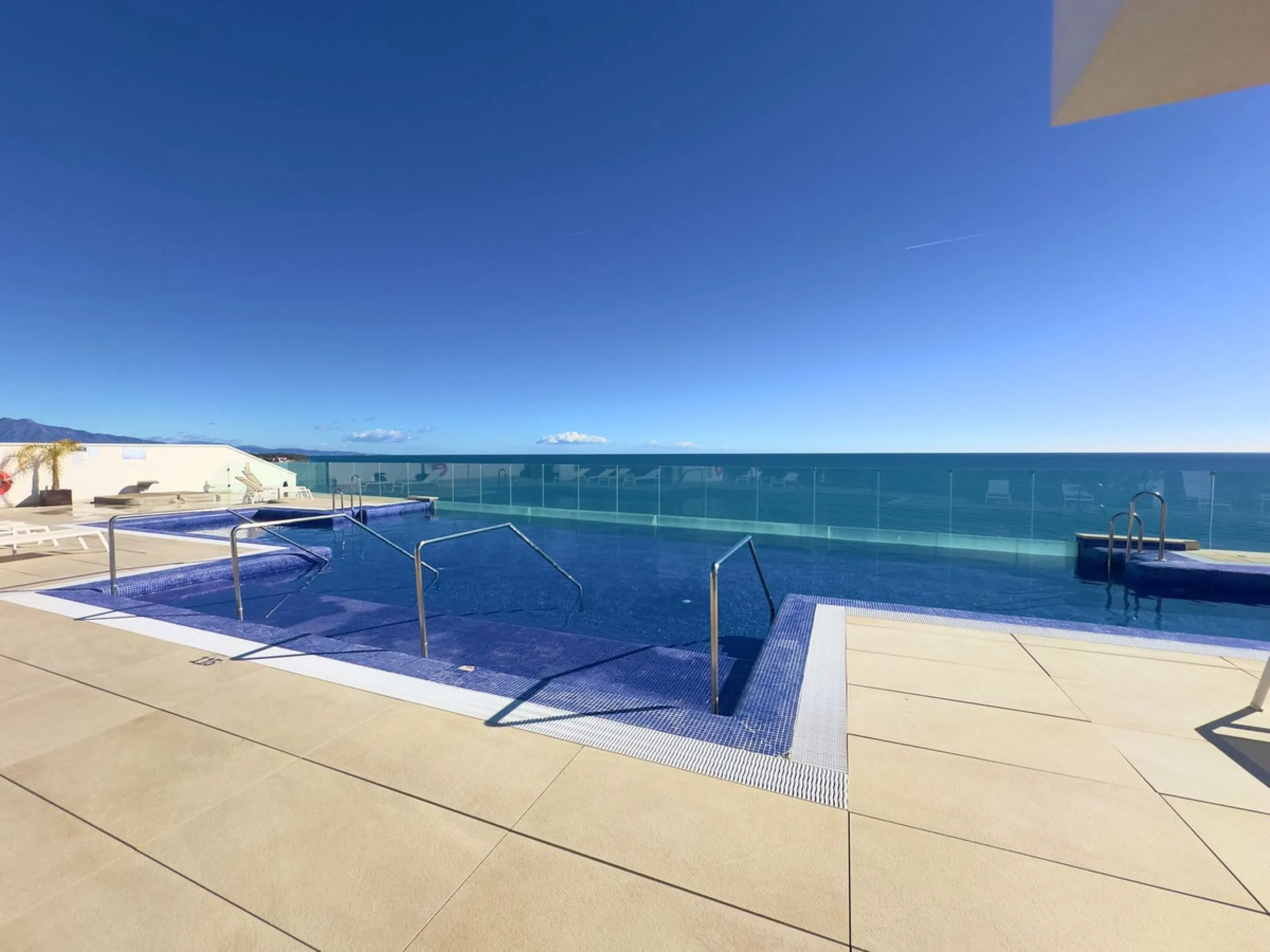 **Stunning Luxury Seafront Residence in the Heart of Estepona**